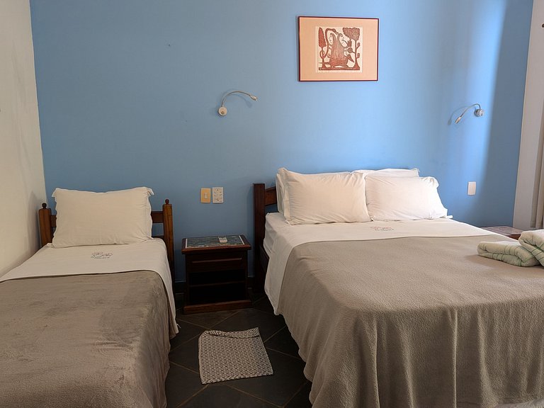 Quarto para 3 com Vista para o Jardim